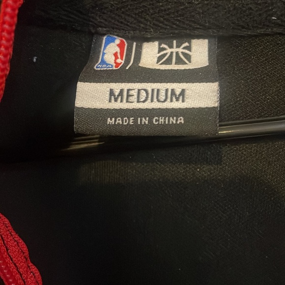 NBA Chicago Bulls Sweatshirt Men’s Size M - Picture 6 of 6